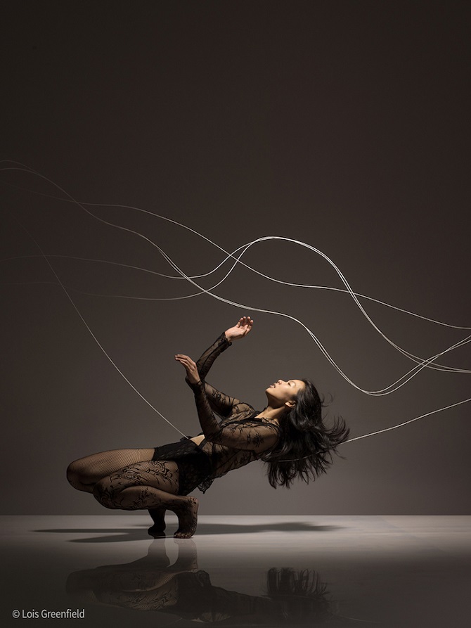 Динамичные фотографии танцоров, застывших в движении