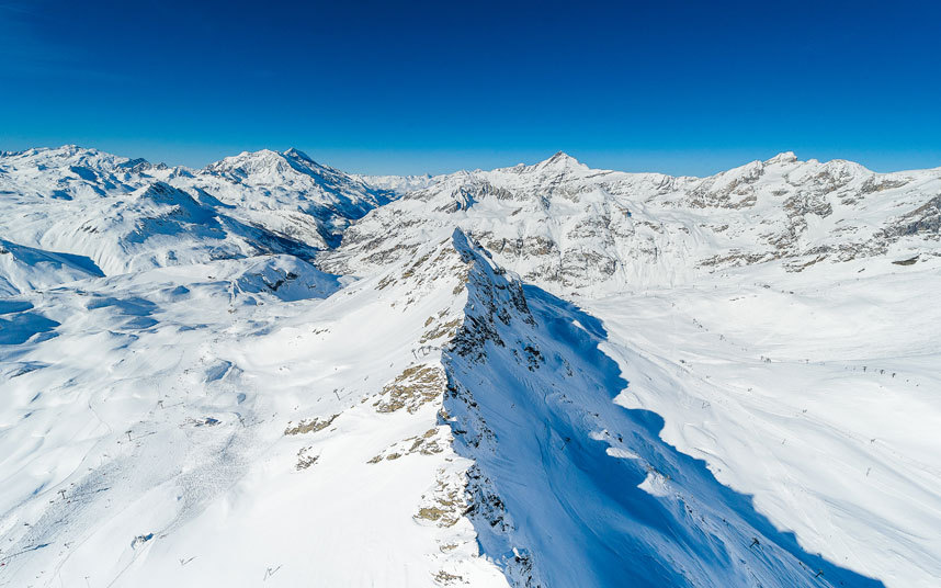 11 самых невероятных горнолыжных подъемников в мире