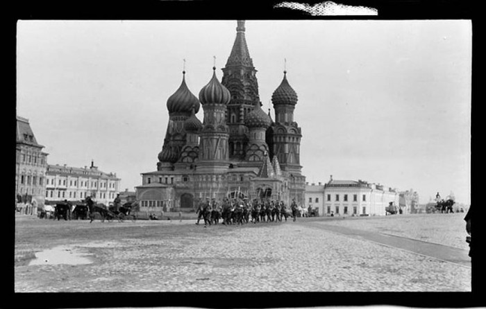 Дореволюционная Москва на черно-белых снимках