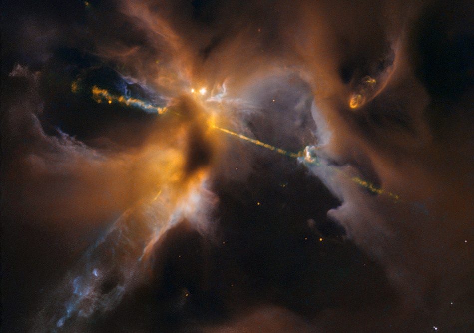 Впечатляющие снимки с космического телескопа Хаббл за 2015 год