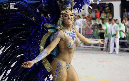 Зажигательные красотки с карнавала в Бразилии