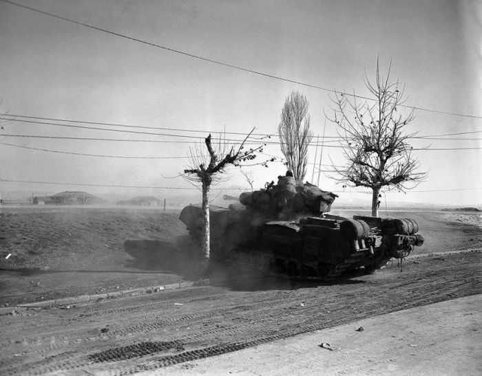 Корейская война на снимках военных фотографов