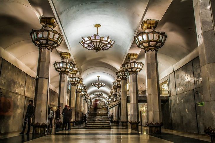 Красота Ташкентского метро в авторском фотопроекте Камиля Еникеева