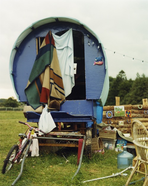 Новые цыгане: белый табор в фотопроекте Иэна Маккелла