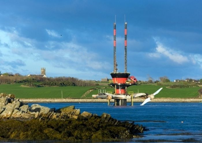 Большой подводный ветрогенератор в Великобритании