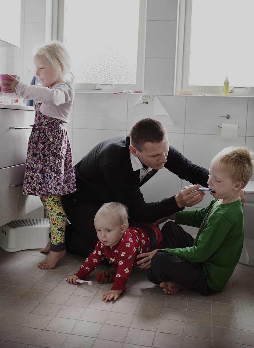 фото папы с детьми дома