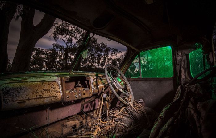 Таинственные заброшенные места на фотографиях Скотта Маккартена