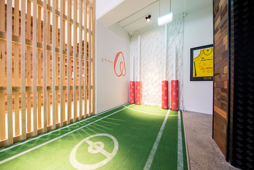 Интерьер нового офиса Airbnb в Сиднее