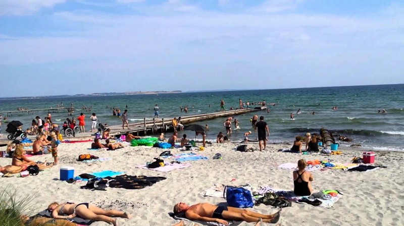 10 нудистских пляжей в мире