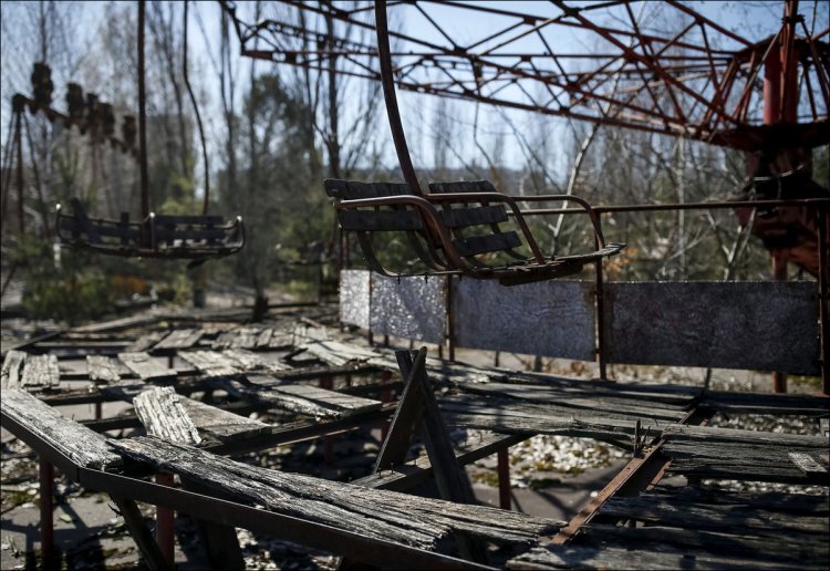 Зона отчуждения Чернобыльской АЭС 30 лет спустя