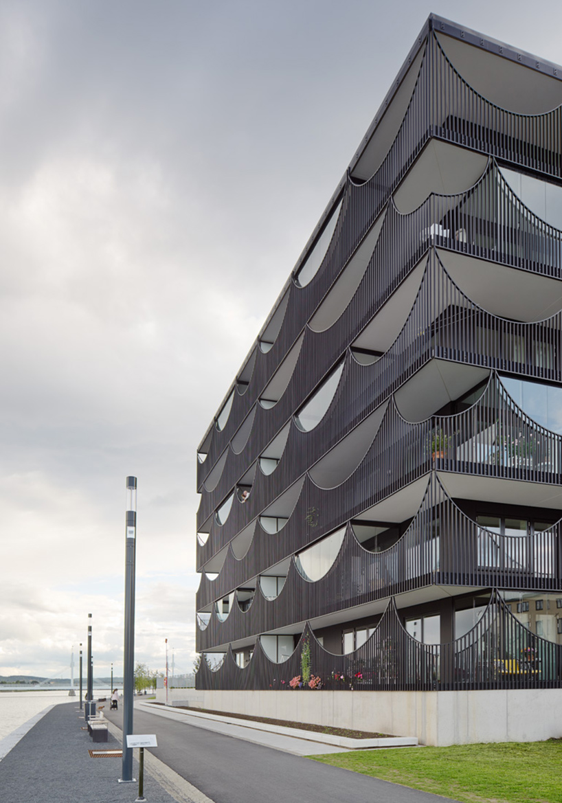 Жилой комплекс в Швеции от Tham &amp; Videgard arkitekter