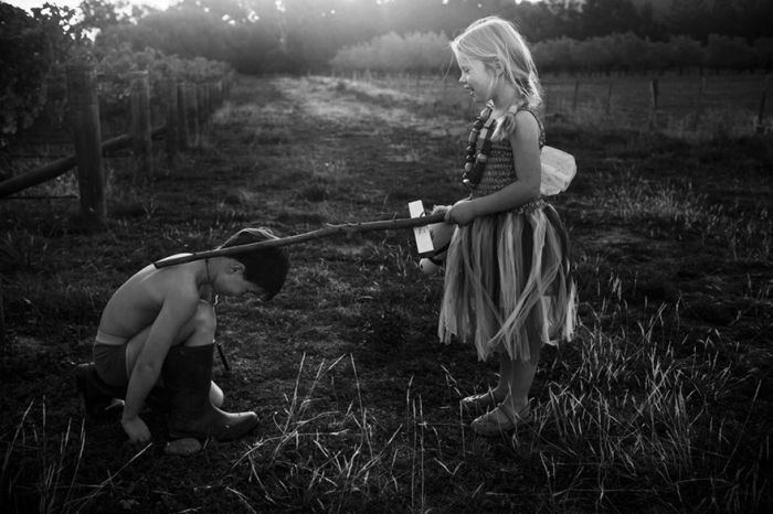 Мама-фотограф снимает жизнь своих детей без современных гаджетов