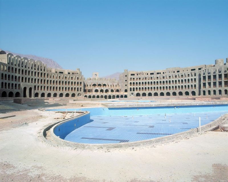Заброшенные отели в египетской пустыне
