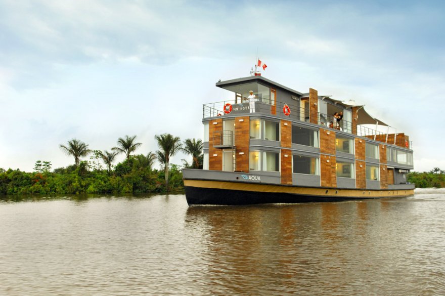 Плавучий отель на Амазонке