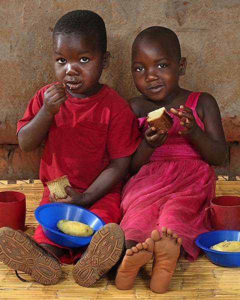 Что едят дети на завтрак по всему миру