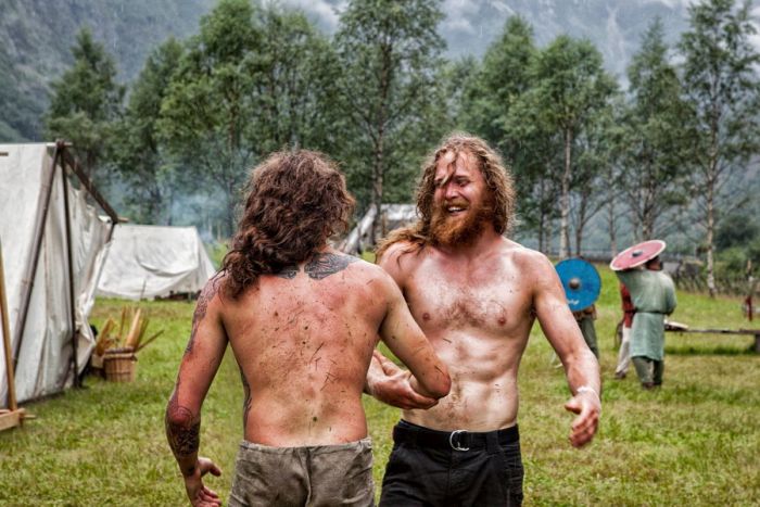 Традиционный норвежский фестиваль викингов в деревне Гудванген