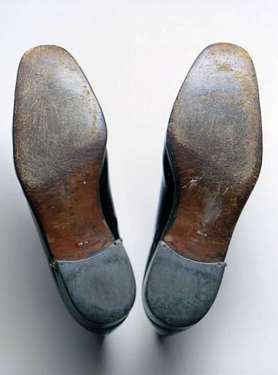 Обувь величайших людей последнего столетия