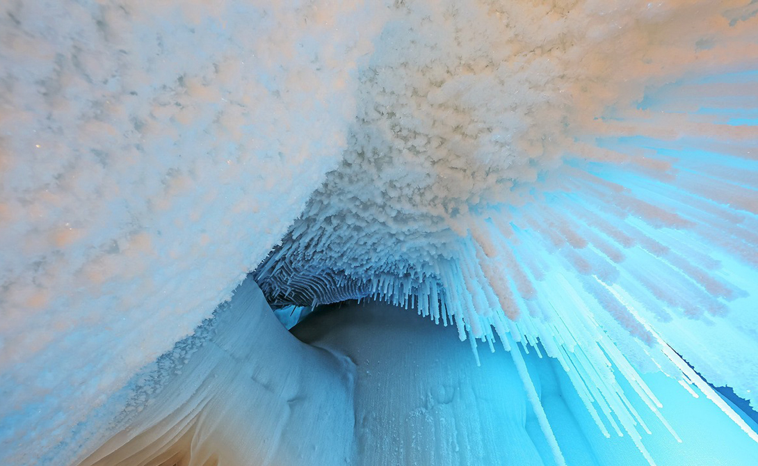 Подземное ледяное царство в Китае