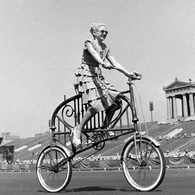 24 ретро фотографии о странных велосипедах