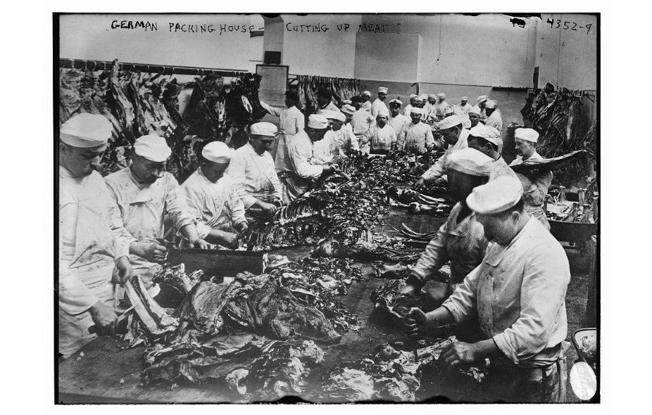 Редкие исторические снимки различных производственных процессов
