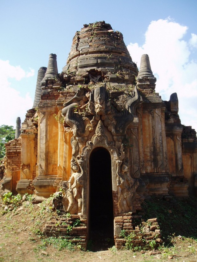 Деревня храмов в Мьянме