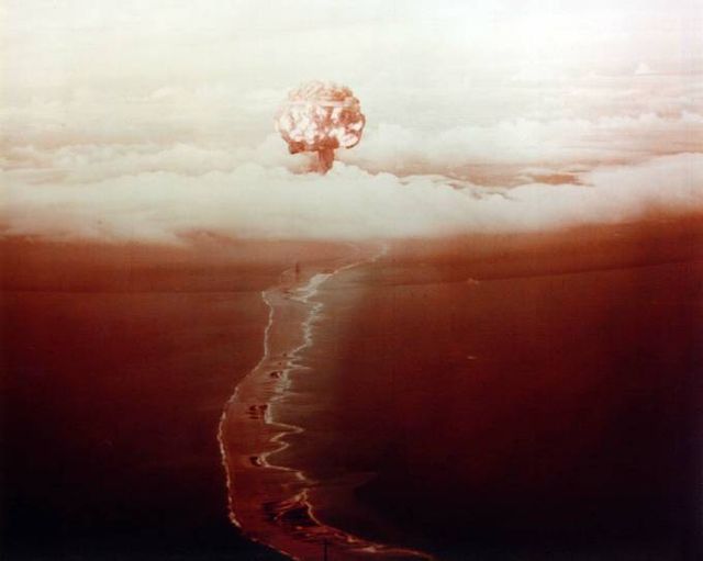 Ядерные взрывы на фотографиях