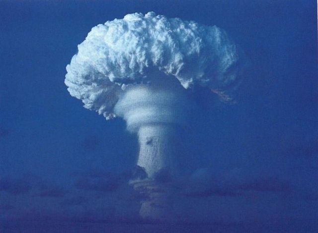 Ядерные взрывы на фотографиях