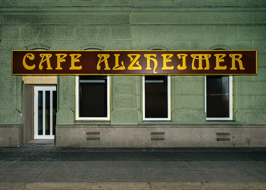 Венские бары: фотопроект об исчезающих питейных логовах
