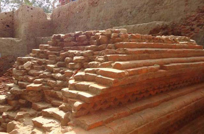 10 древних памятников архитектуры с неразгаданной историей