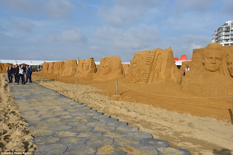 Фестиваль песчаных скульптур Sand Sculpture Festival в Остенде