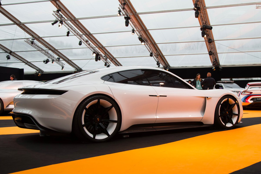 15 электромобилей, которые появятся очень скоро