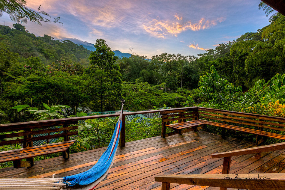 Один из самых причудливых отелей мира на Коста-Рике