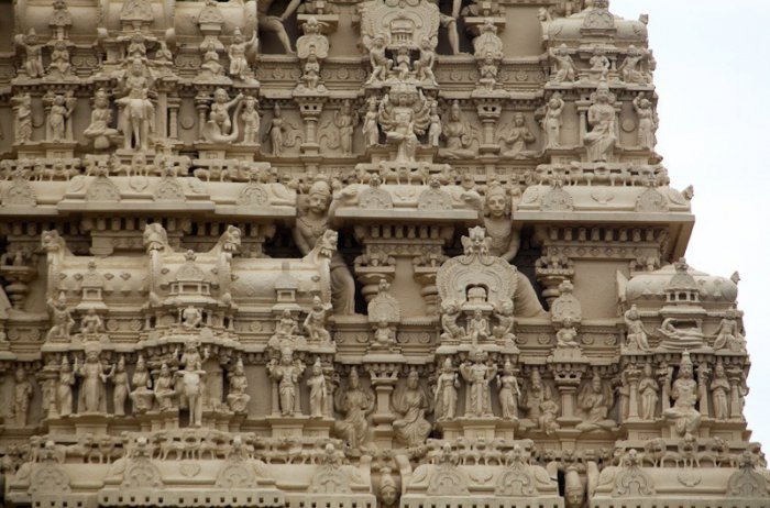 Богатейший храм в мире находится в Индии