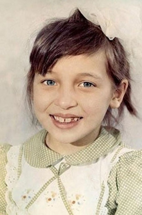 Старые фотографии российских звёзд в детстве