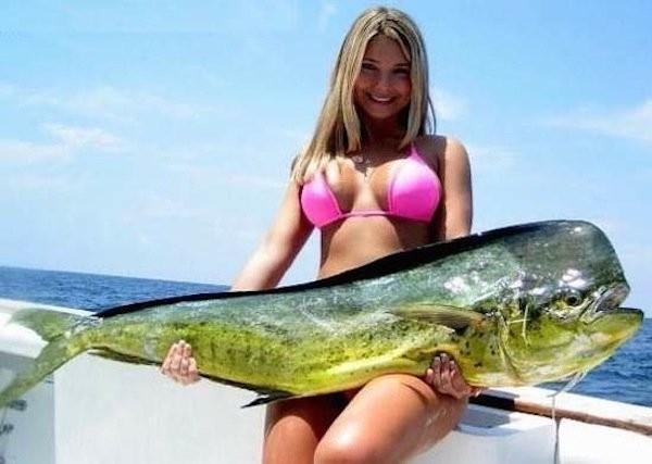 Красивые девушки-рыбачки