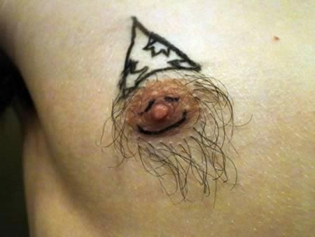 Странные и нелепые татуировки, сделанные на сосках