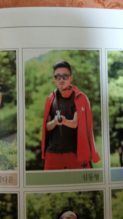 Забавные снимки из альбома корейских выпускников