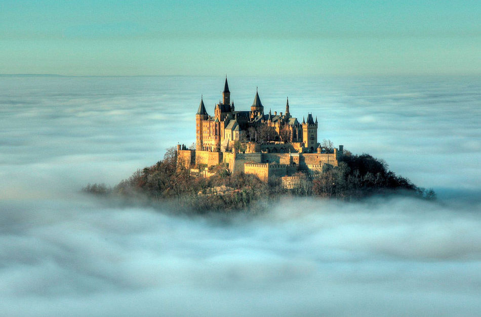 Самые потрясающие замки в мире