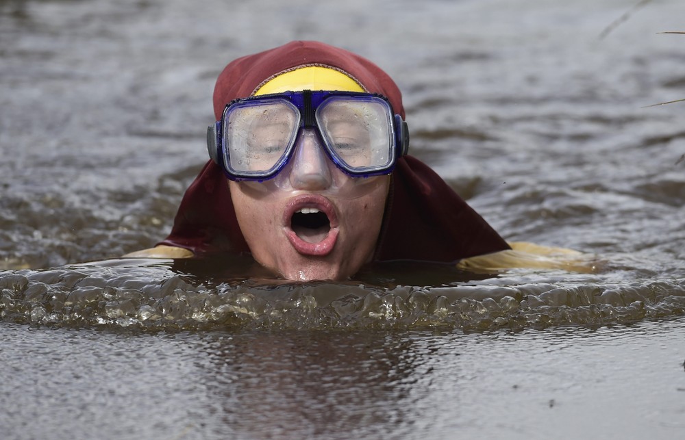 Всемирный чемпионат по плаванию в болоте 2016