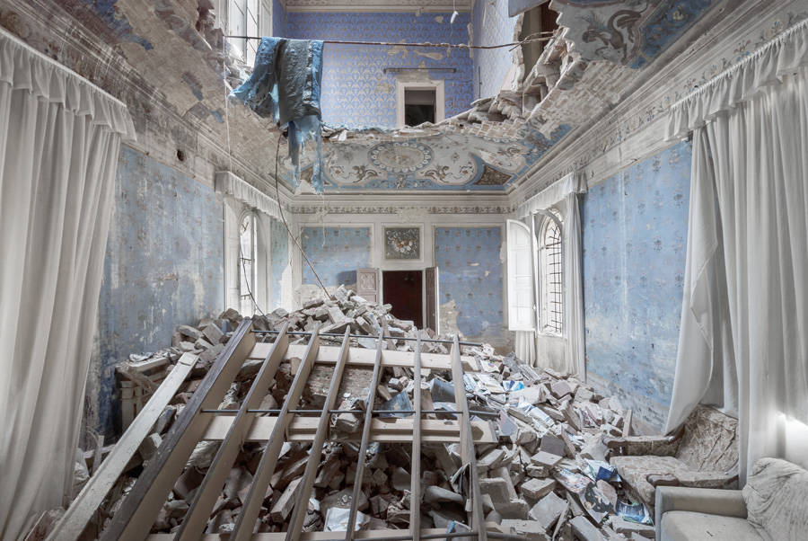 Интерьеры заброшенных дворцов Европы