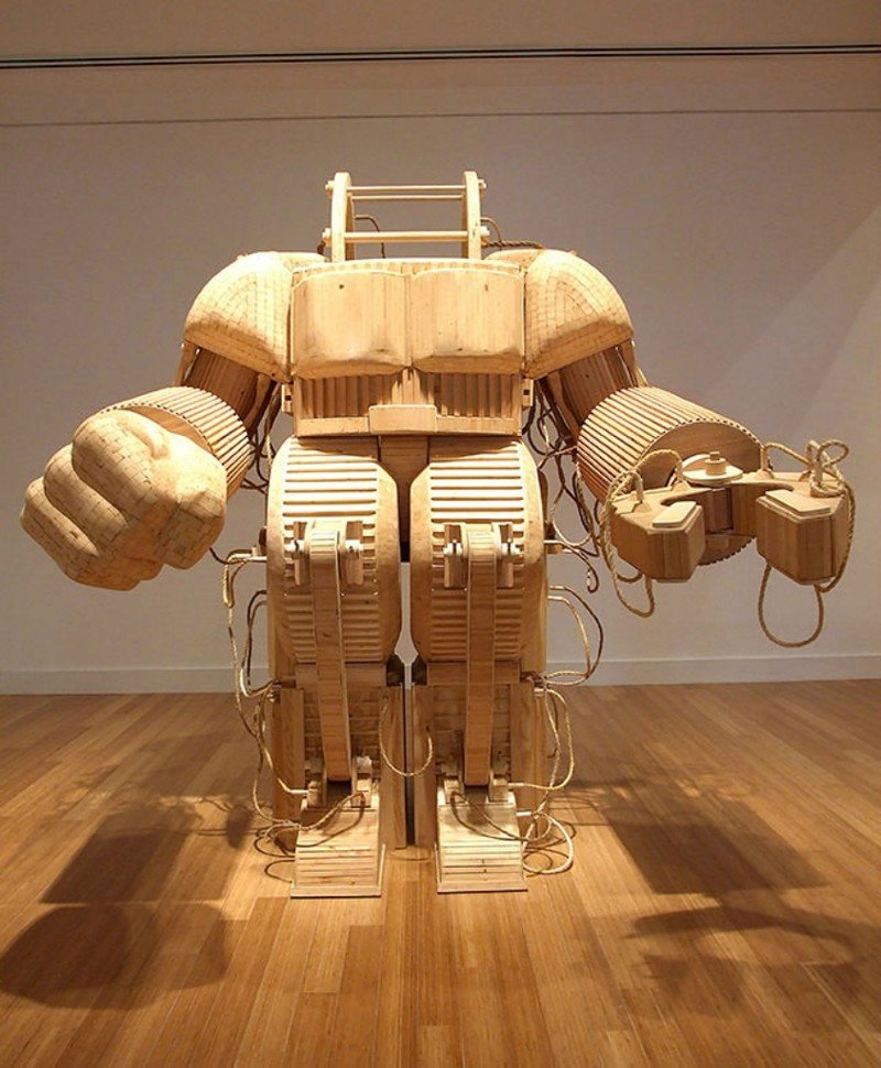 Уникальные деревянные скульптуры от Майкла Ри