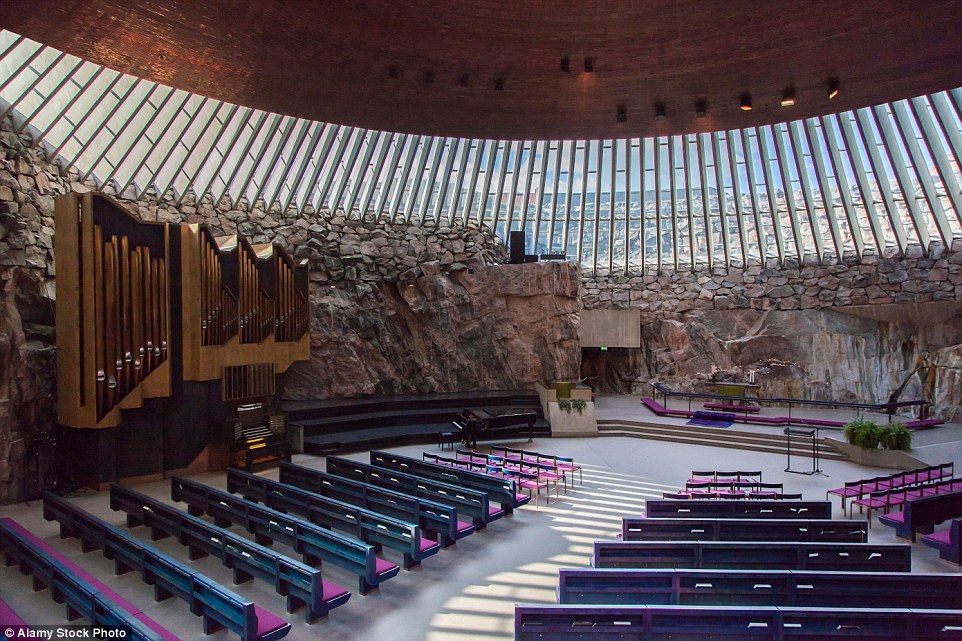 15 самых необычных церквей мира