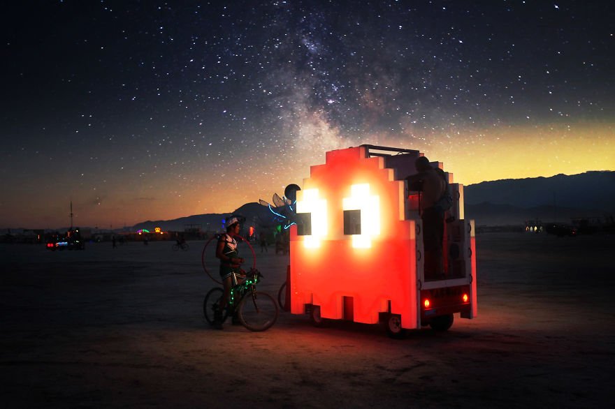 Сюрреалистические фотографии c фестиваля Burning Man от Виктора Хабчи