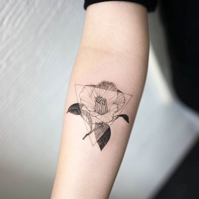 Минималистичные татуировки от Hongdam