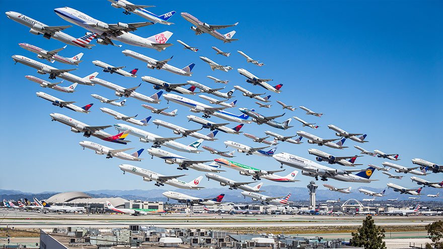Воздушный трафик в фотографиях Майка Келли
