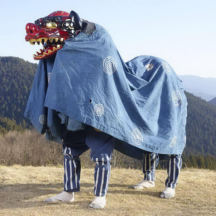 Ритуальные костюмы монстров в Японии