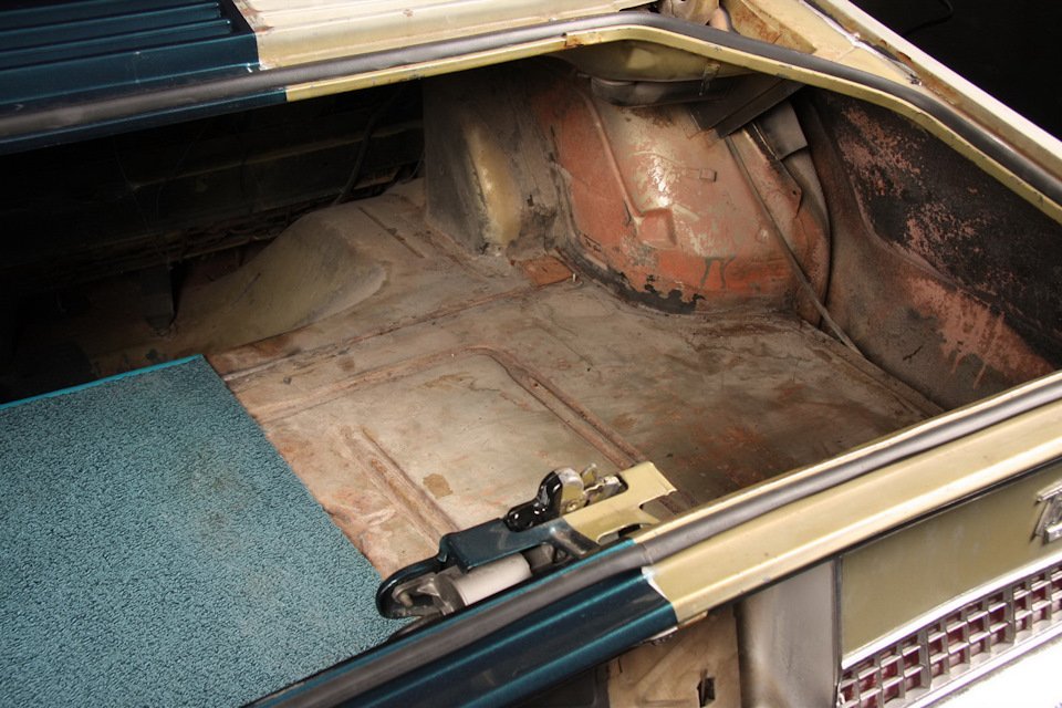 Половинчатая реставрация Oldsmobile Toronado 1967 года