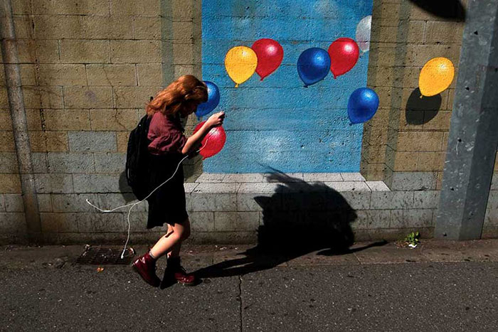 30 удачных кадров уличной фотографии с идеально выбранным моментом