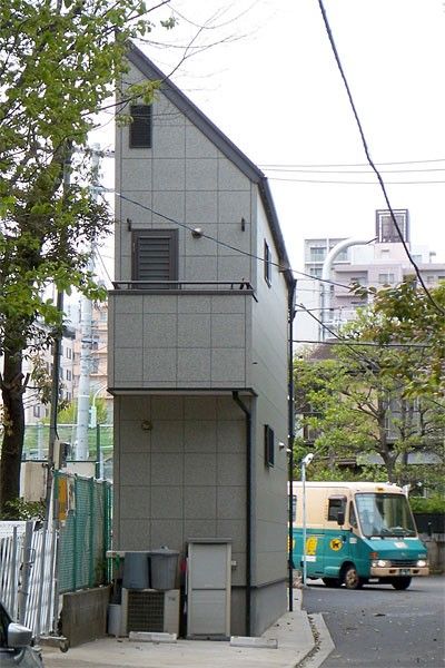 Узкие дома в Японии