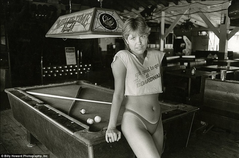Неспокойные 80-е в США в фотографиях культового фотографа